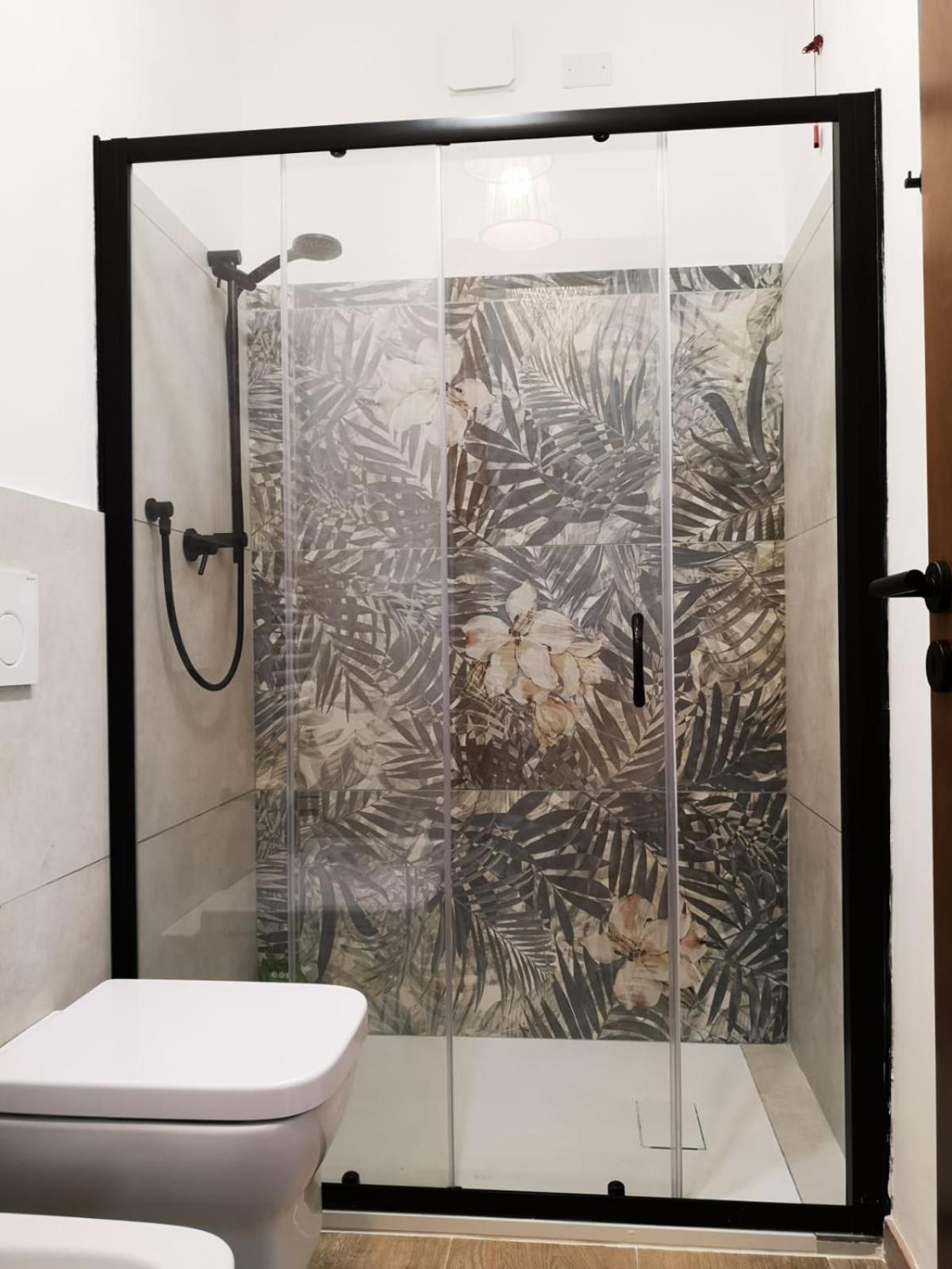 Savona In Flip Flops Apartment Bagian luar foto